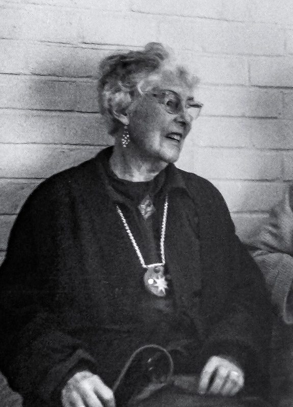 Vera Chapman