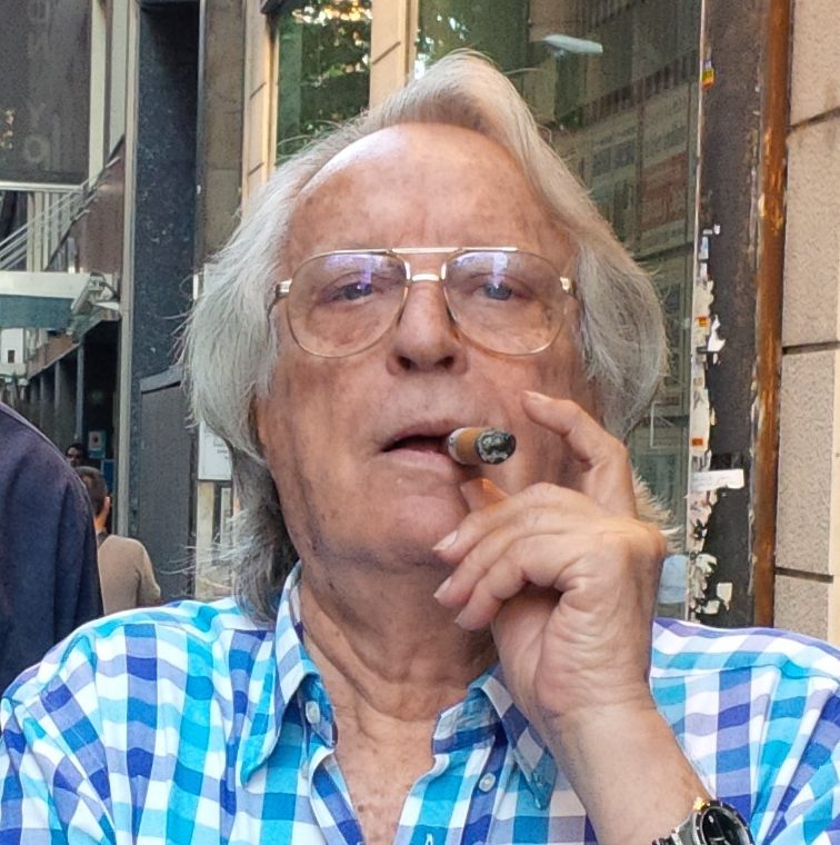 Alberto Vázquez-Figueroa