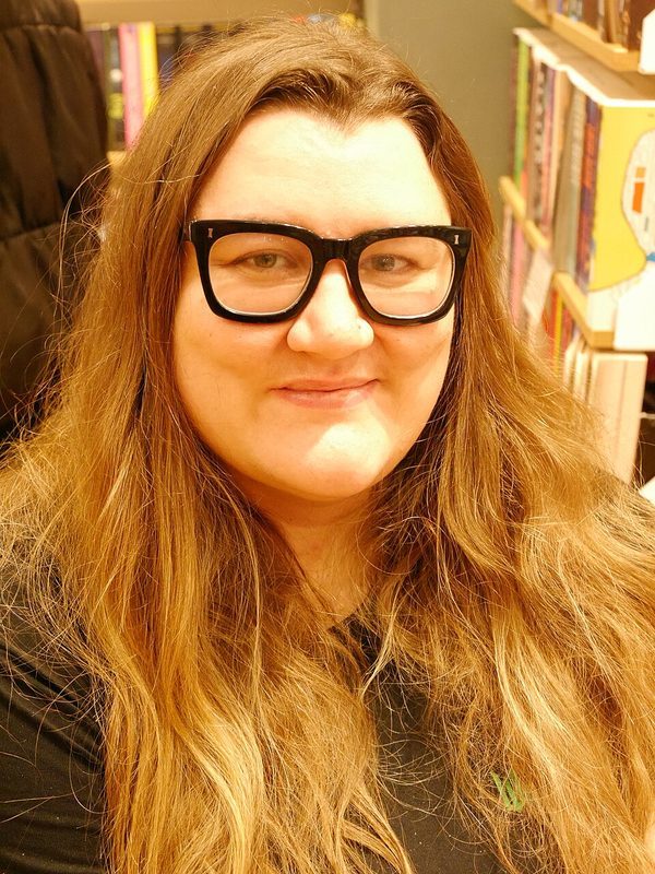 Elle McNicoll