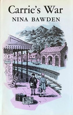 Cover of Carrie's War