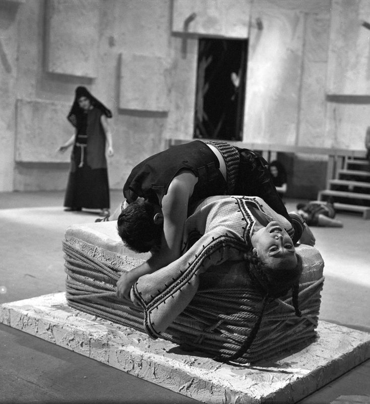 Cover of Oresteia